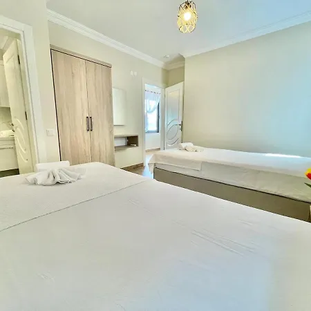 Villa Zeus Doga Manzarali 8 Kisilik Eskiomerler